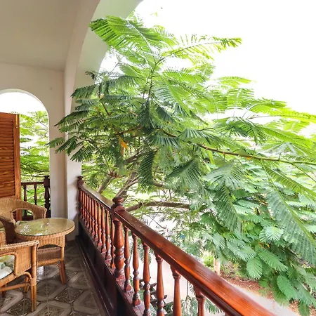 Lovely House Views&garden Apartment