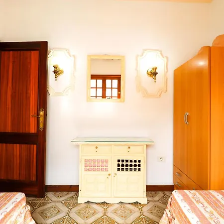 Apartment Lovely House Views&garden Agaete (Gran Canaria)