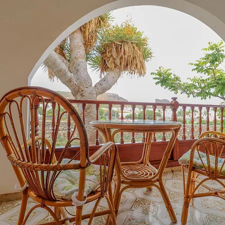 Appartamento Lovely House Views&garden *